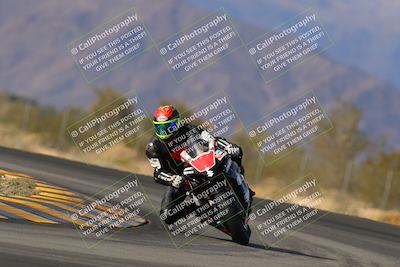 media/Dec-17-2022-SoCal Trackdays (Sat) [[224abd9271]]/Turn 7 Set 2 (1140am)/